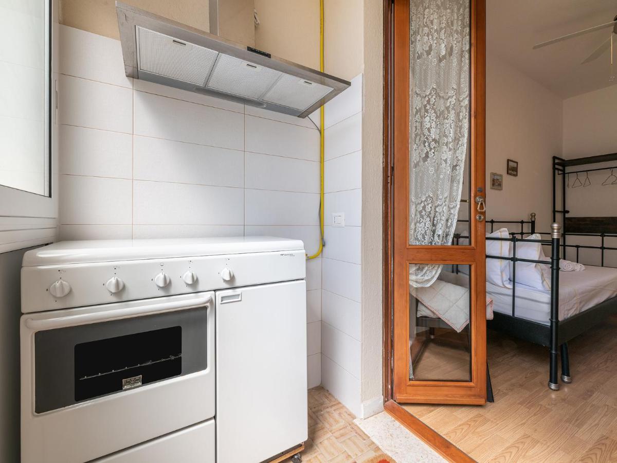 Apartment On Shopping Street Кальяри Экстерьер фото